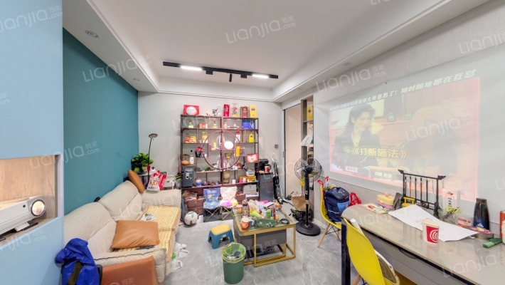 周新苑四期二手房实景图
