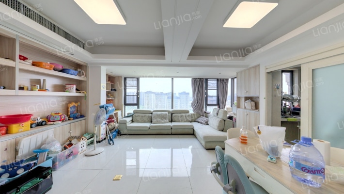 橡树湾二手房实景图