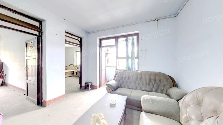 鱼凫路32号二手房实景图