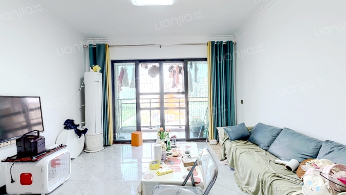 鼎峰国汇山二手房实景图