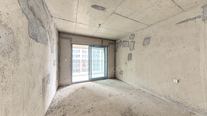 克拉美丽山庄三期二手房实景图