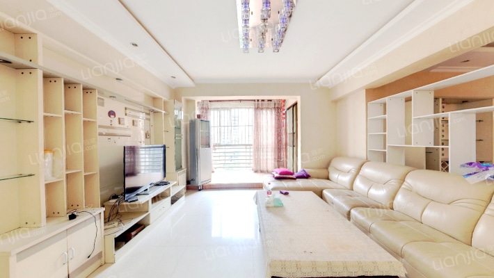 中房蓝水湾二手房实景图