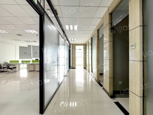 整租·华雅国际财富中心 4室2厅 南