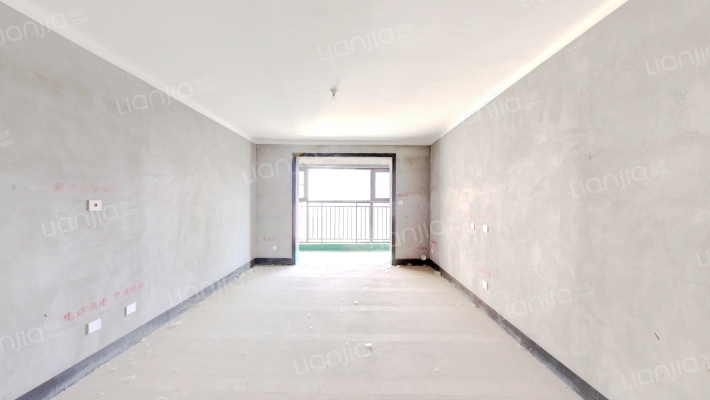 华瑞紫金嘉苑二手房实景图