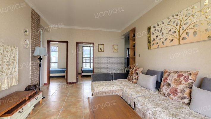 外滩新天地二手房实景图