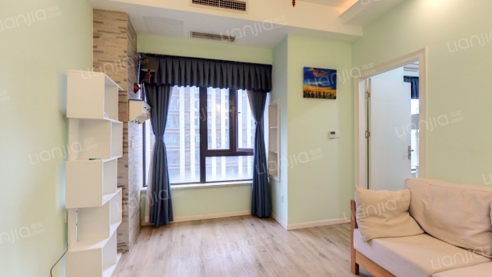 保利花半里玫瑰园二手房实景图