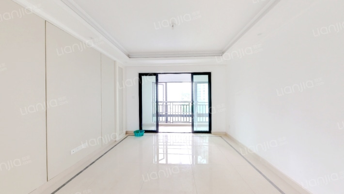 合景誉峰一期二手房实景图