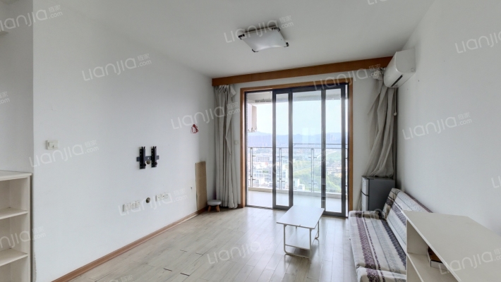 庭院深深二手房实景图