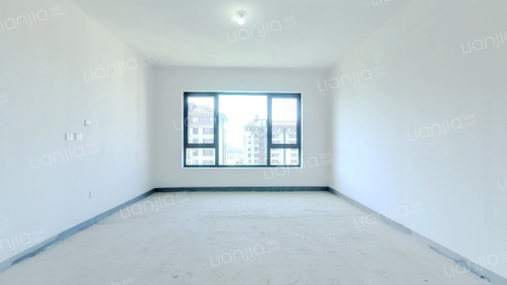 泰禾金府大院二手房实景图