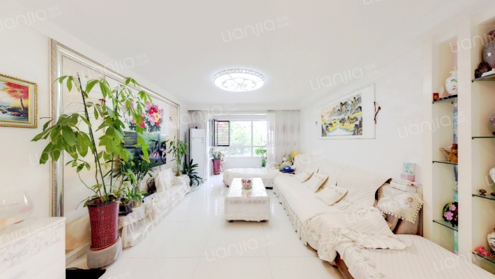 建瓴嘉苑二手房实景图