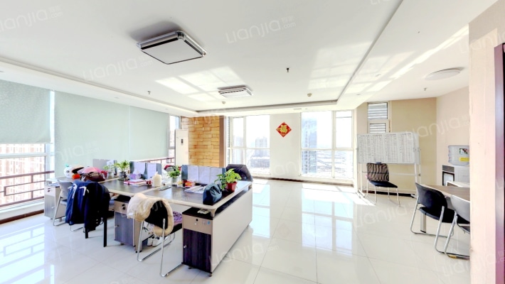 金河国际商务二手房实景图