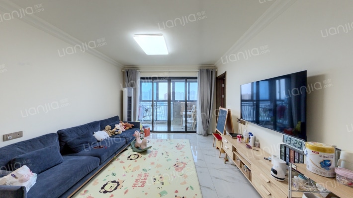 碧桂园凤凰城临湖苑二手房实景图