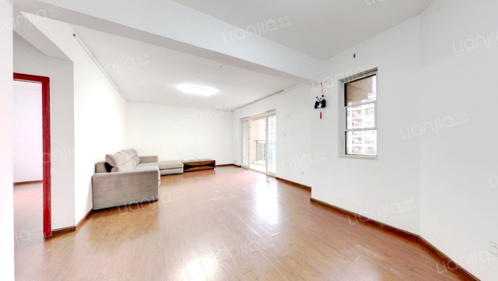 中华名园三期C区二手房实景图