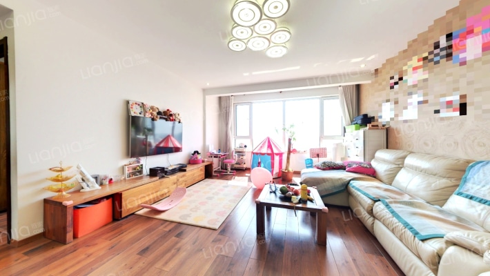 蓝爵公馆二手房实景图