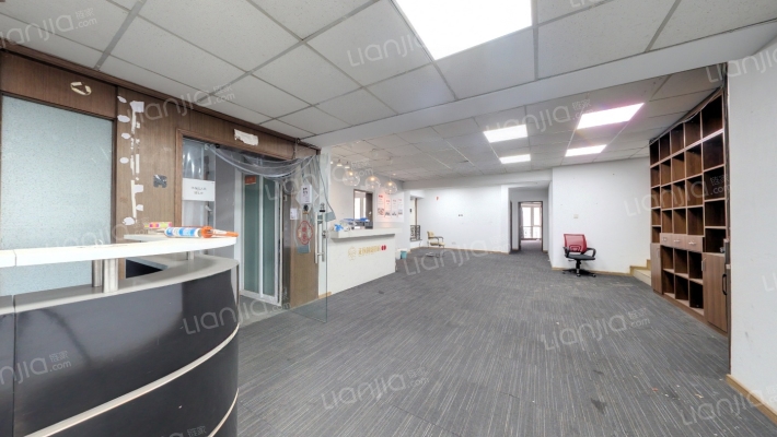 棕南俊园二手房实景图