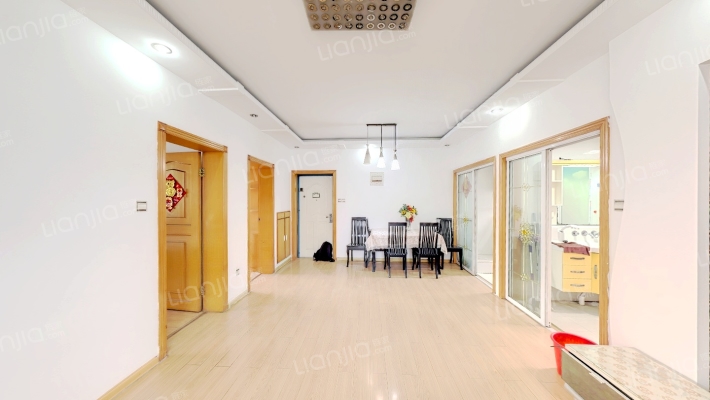 尧建新村二手房实景图