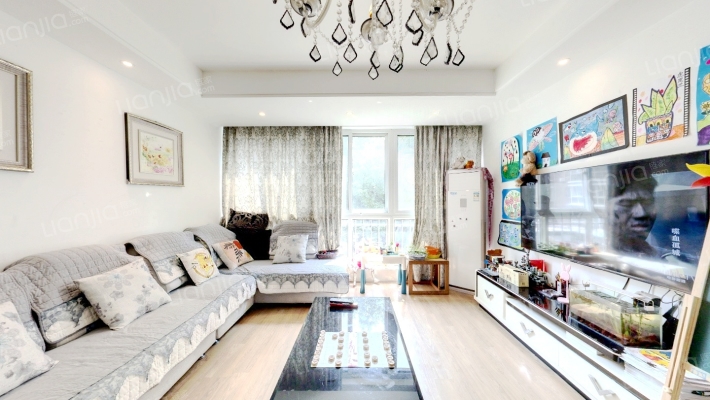 鸿裕华庭二手房实景图