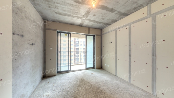 金色阳光家园二手房实景图