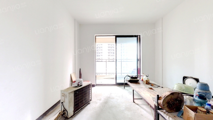 江樾云著二手房实景图