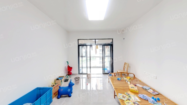 东方玫瑰园二手房实景图