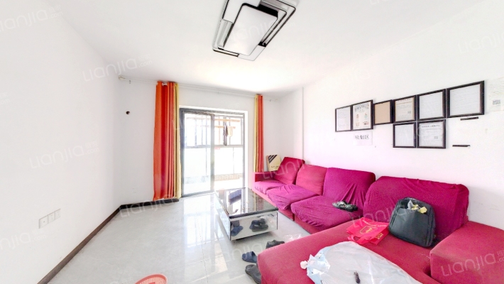 裕亚银湖城一期二手房实景图