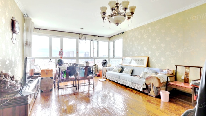 上和城二手房实景图