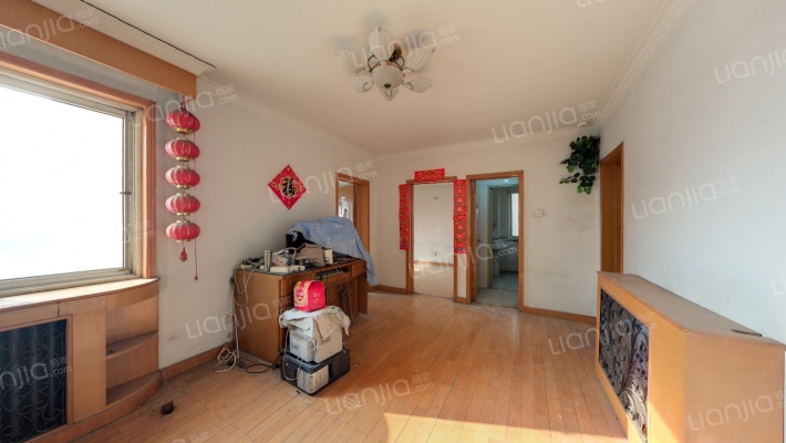 育新花园二手房实景图