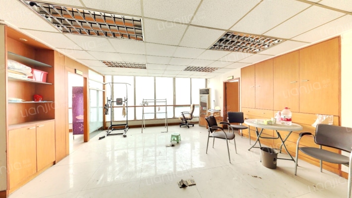 德艺大厦二手房实景图