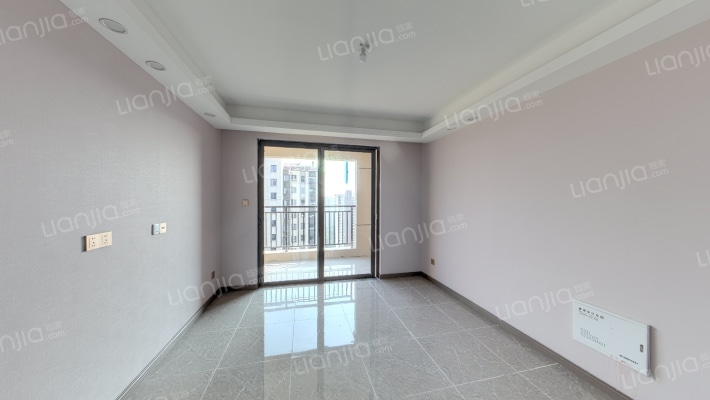 万都铂睿花园二手房实景图