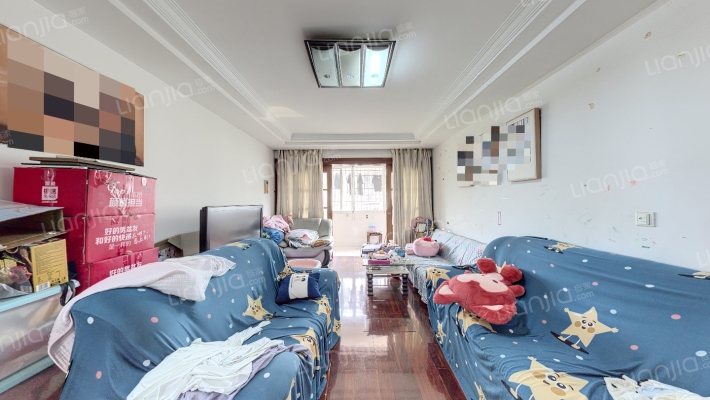 秦峰花园一村二手房实景图