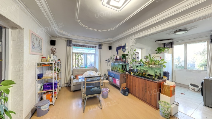 稀土研究院宿舍二手房实景图