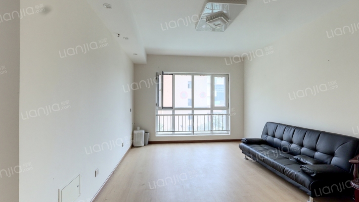 顶佳金领地二手房实景图