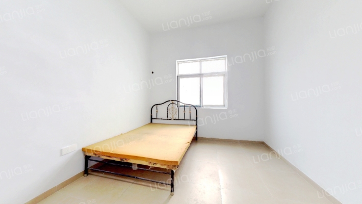 面粉厂家属院二手房实景图