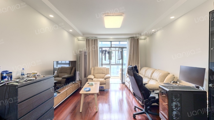 江南名邸二手房实景图