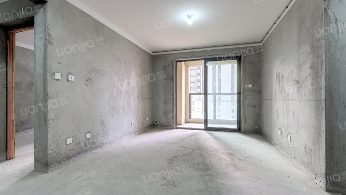 临江锦园二手房实景图