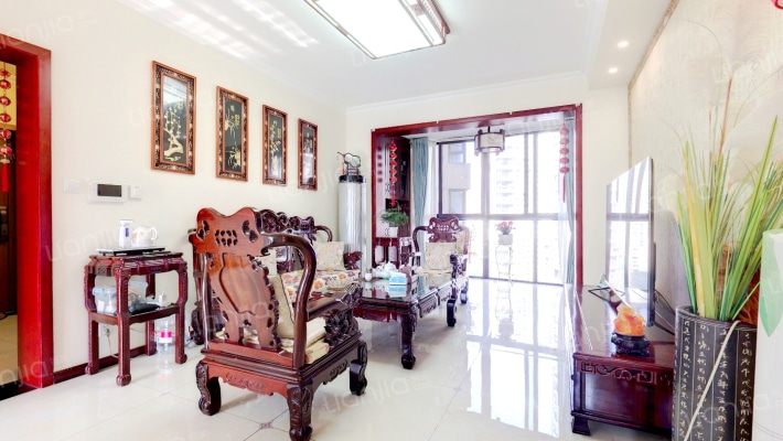 麓山国际半月湾二手房实景图