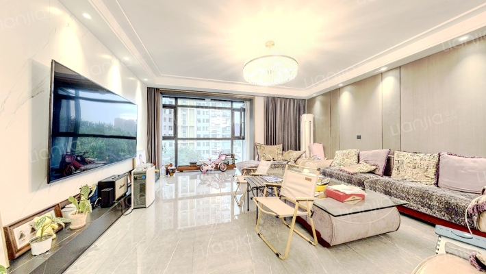 国际城三期二手房实景图