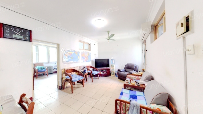 师范路52二手房实景图