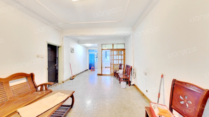 前横路127号二手房实景图