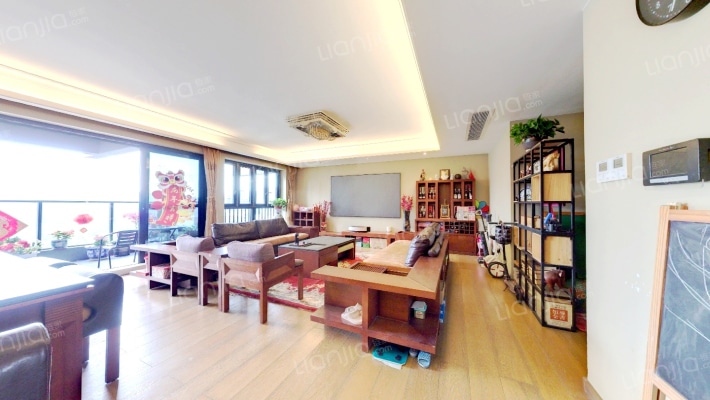 璞悦山二手房实景图