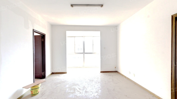 上风尚城二手房实景图