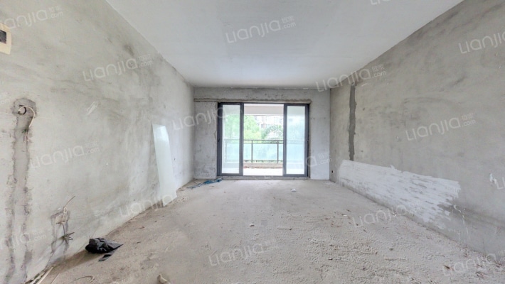 南山公馆三期二手房实景图