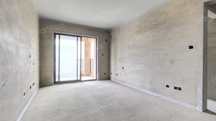 万达御湖公馆二手房实景图