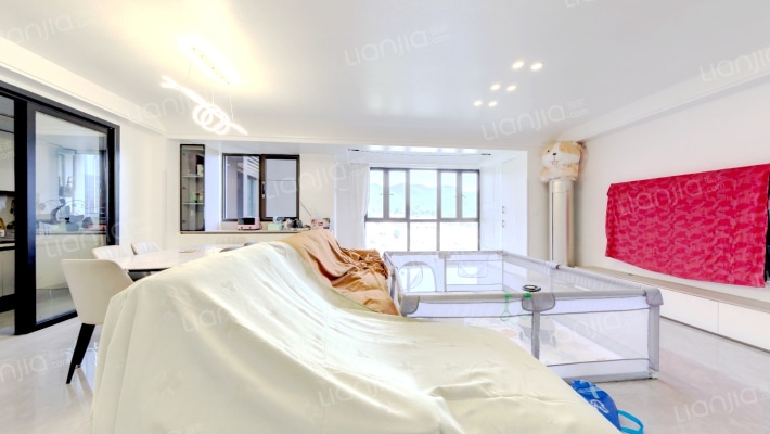 洺悦城铂悦二手房实景图