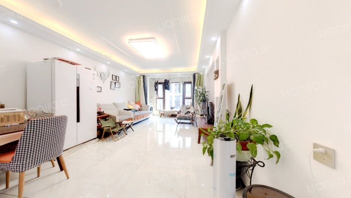 亚星盛世雅居二手房实景图