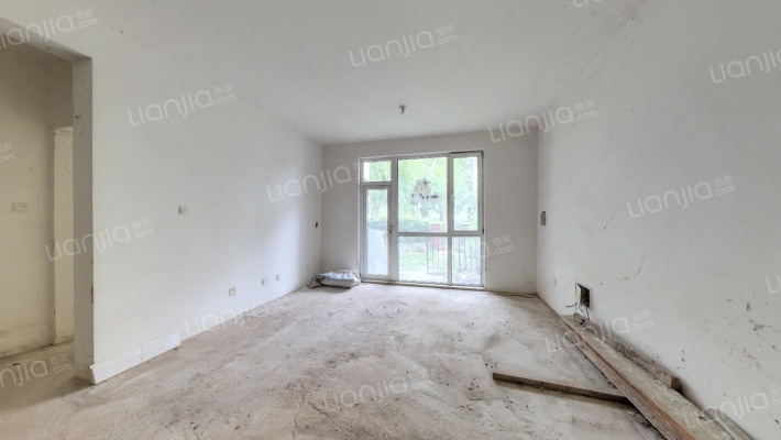 城建逸品假日二手房实景图