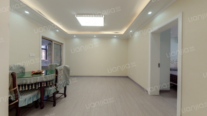 桃园路18号二手房实景图