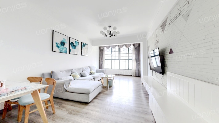 紫辰名苑二手房实景图