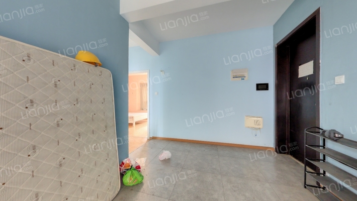 戛纳湾金棕榈二手房实景图