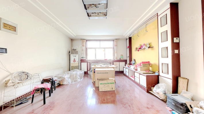 毛毡二手房实景图